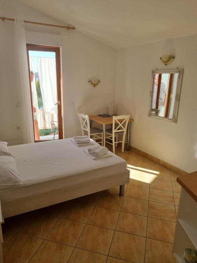 Apartmani Toni Poce 2 Primošten Exteriér fotografie