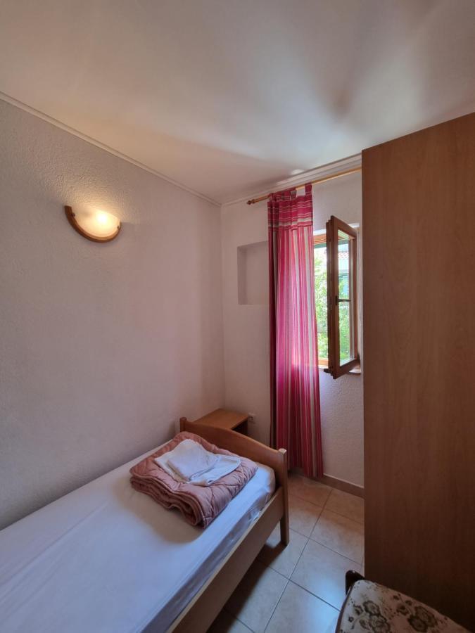 Apartmani Toni Poce 2 Primošten Exteriér fotografie